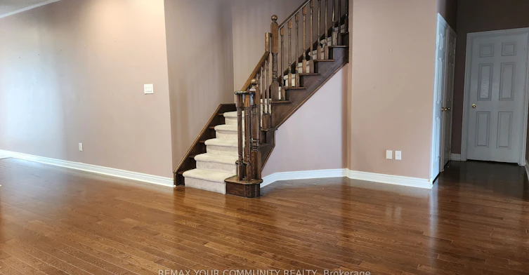3 Prince Of Wales Drive, Markham, ON, L6C 0E1 - 7