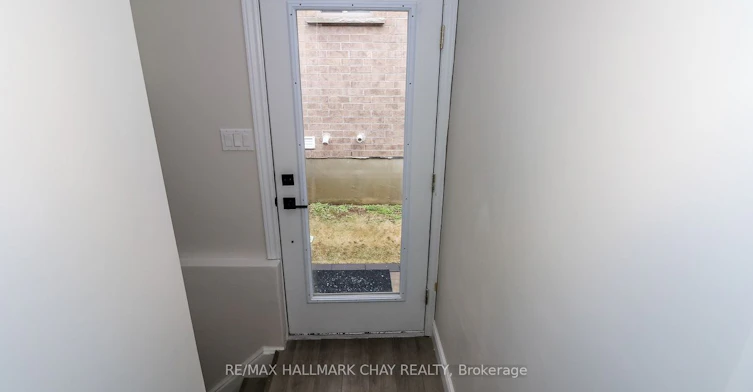 B-Lower-30 Stevenson Street, Essa, ON, L3W 0P4 - 6