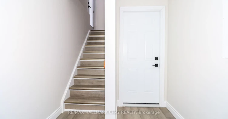 B-Lower-30 Stevenson Street, Essa, ON, L3W 0P4 - 7