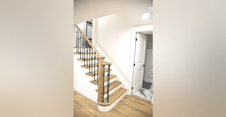 Lower L-115 Bonny Meadows Drive, Aurora, ON, L4G 6N1 - 5