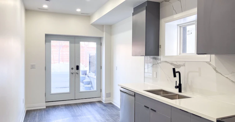 Lower Level-22 Direzze Court, Richmond Hill, ON, L4C 7V8 - 3