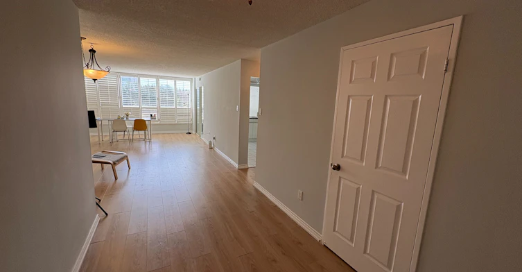 701-1 Clark Avenue W, Vaughan, ON, L4J 7Y6 - 4
