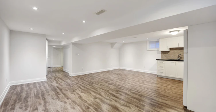 Basement-268 Penn Avenue, Newmarket, ON, L3Y 2S6 - 6