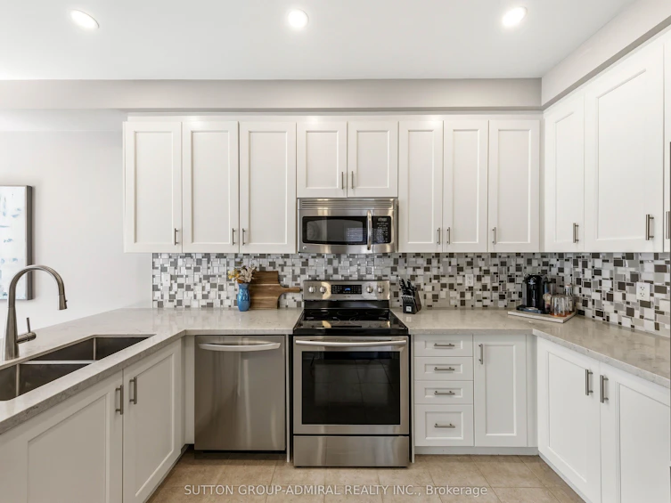 141 Lauderdale Drive, Vaughan, ON, L6A 0S5 - 13