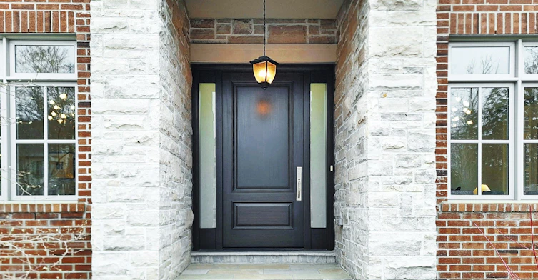 15 Davina Circle, Aurora, ON, L4G 0M2 - 2