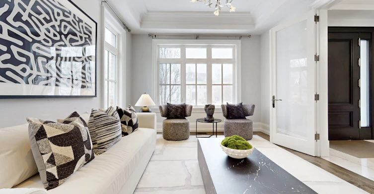 15 Davina Circle, Aurora, ON, L4G 0M2 - 4
