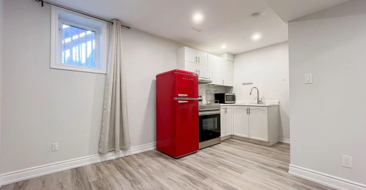 2 Bedroom Basement-22 Vandervoort Drive, Richmond Hill, ON, L4E 0C6 - 3