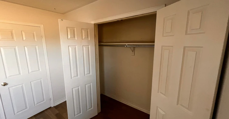 Main & 2nd-641 Walpole Crescent, Newmarket, ON, L3X 2B6 - 10
