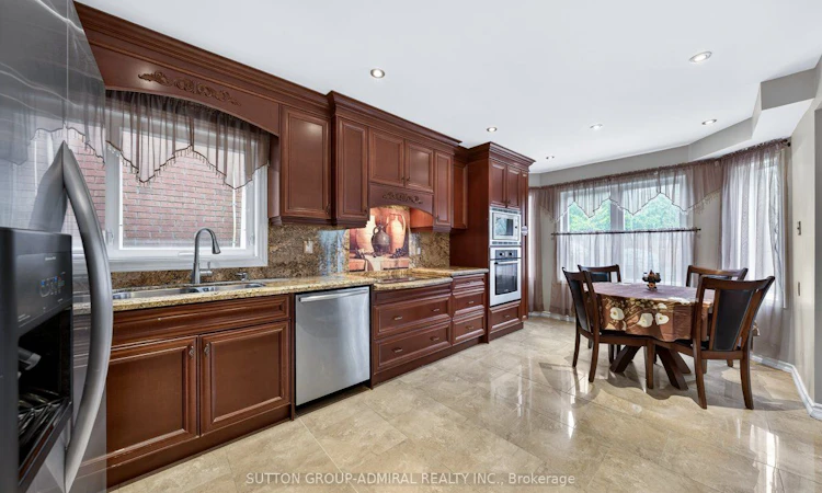 126 Redondo Drive E