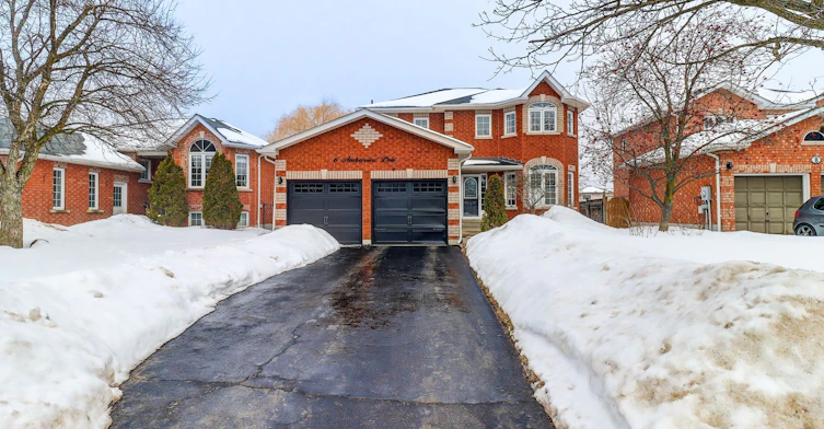 6 Amberview Drive, Georgina, ON, L4P 3X6