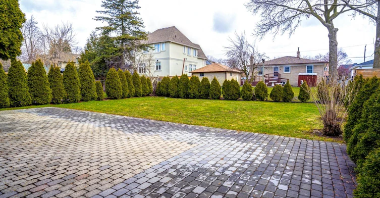 229 Baker Avenue, Richmond Hill, ON, L4C 1X8 - 35