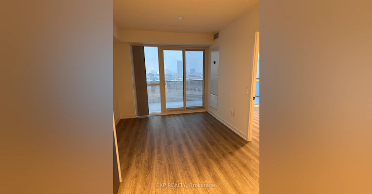 708-195 Commerce Street, Vaughan, ON, L4K 5Z7 - 9