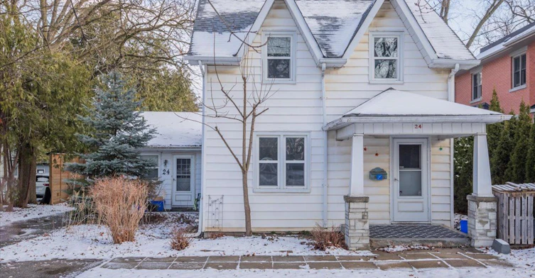 24 Maple Street, Aurora, ON, L4G 1K9 - 12