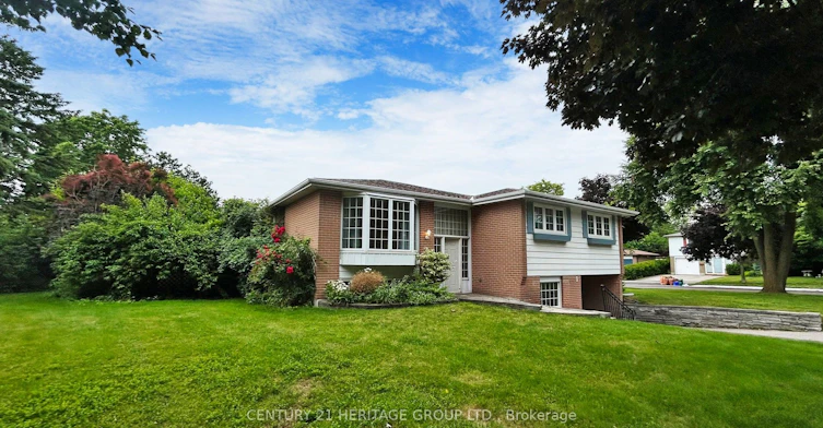 1 Dunsinane Drive, Markham, ON, L3T 3K1