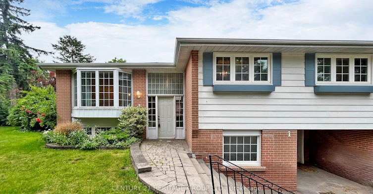 1 Dunsinane Drive, Markham, ON, L3T 3K1 - 2