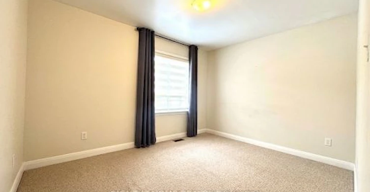 Main Floor-57 Wilstead Drive, Newmarket, ON, L3Y 4T8 - 13