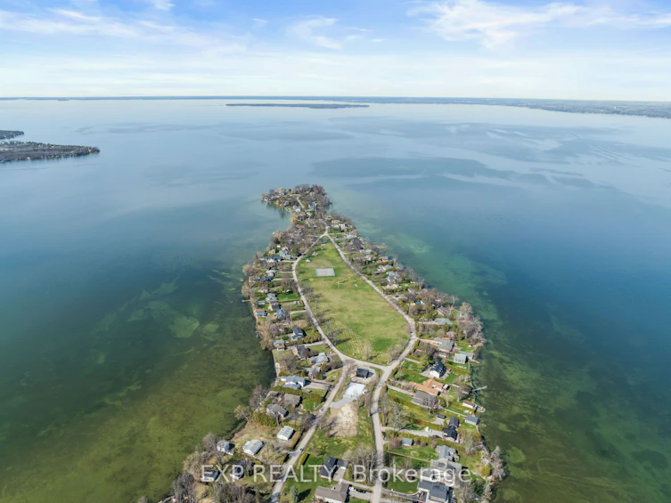 582 Duclos Point Road, Georgina, ON, L0E 1N0 - 3