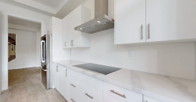 105 Halldorson Avenue, Aurora, ON, L4G 7B6 - 15