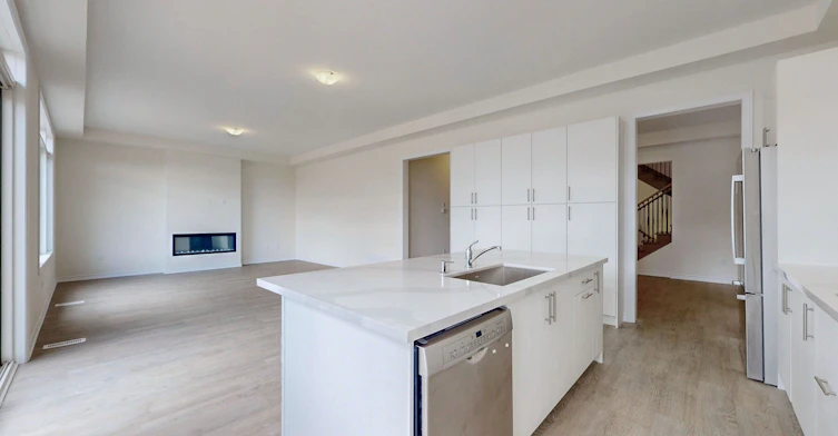 105 Halldorson Avenue, Aurora, ON, L4G 7B6 - 13