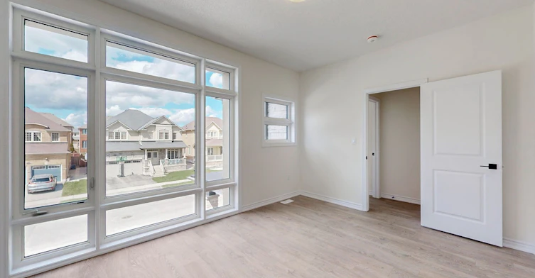 105 Halldorson Avenue, Aurora, ON, L4G 7B6 - 31