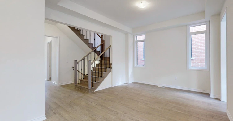 105 Halldorson Avenue, Aurora, ON, L4G 7B6 - 7