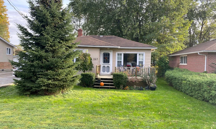 267 Rayners Road