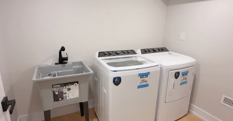 Basement 32 Allison Ann Way, Vaughan, ON, L6A 0J4 - 12