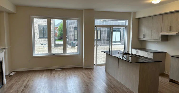 22 Blick Crescent, Aurora, ON, L4G 7Y9 - 6