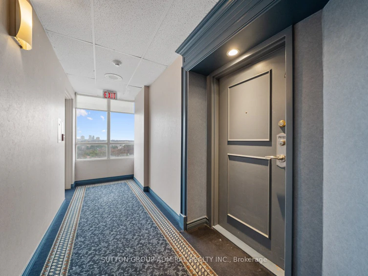 1103-81 Townsgate Drive, Vaughan, ON, L4J 8E6 - 28