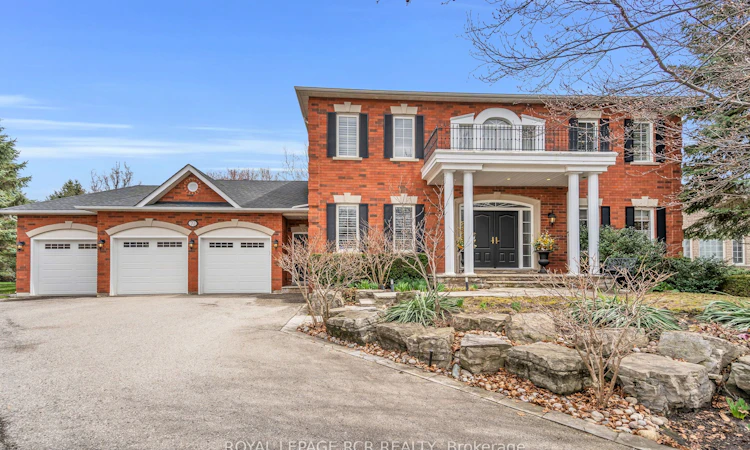 70 English Daisy Court
