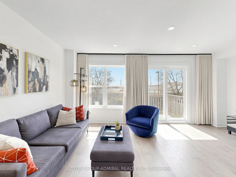 48-52 Brandy Lane Way, Newmarket, ON, L3Y 8P7 - 14