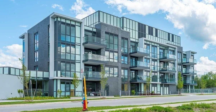 208-375 Sea Ray Avenue, Innisfil, ON, L9S 2P7 - 2