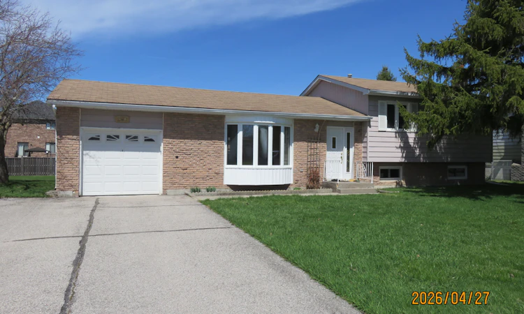 346 Lakeland Crescent SE