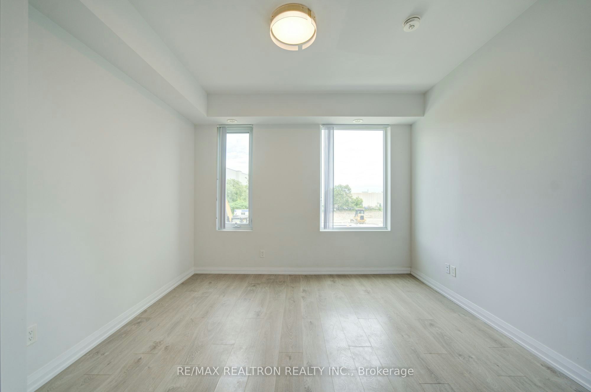 Th33-1050 Portage Parkway, Vaughan, ON, L4K 0K3 - 22