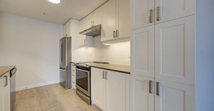 Th33-1050 Portage Parkway, Vaughan, ON, L4K 0K3 - 13