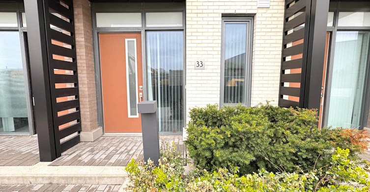 Th33-1050 Portage Parkway, Vaughan, ON, L4K 0K3 - 3
