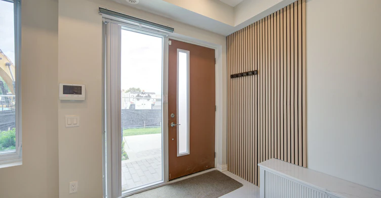 Th33-1050 Portage Parkway, Vaughan, ON, L4K 0K3 - 5