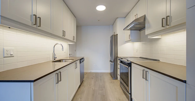 Th33-1050 Portage Parkway, Vaughan, ON, L4K 0K3 - 14