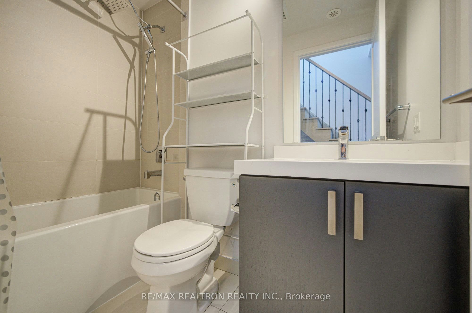Th33-1050 Portage Parkway, Vaughan, ON, L4K 0K3 - 30