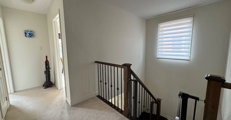 678 West Park Avenue, Bradford West Gwillimbury, ON, L3Z 0N1 - 2