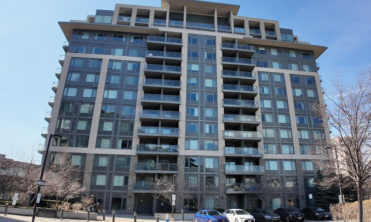 601-233 South Park Road