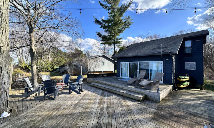 10 Fox Island N/A