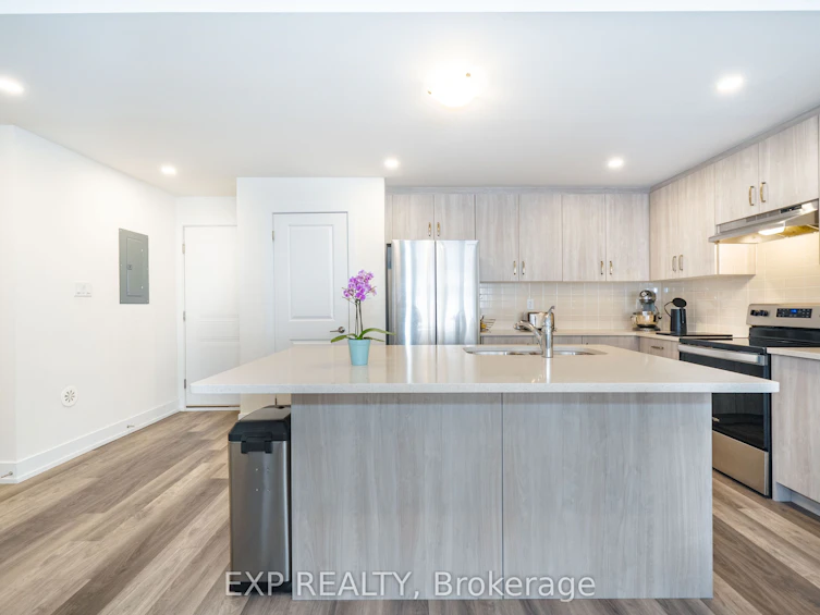 10-6 Sayers Lane, Richmond Hill, ON, L4E 1J4 - 12