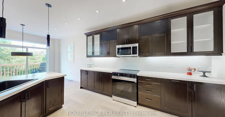 75 Dr. George Burrows Parkway E, Georgina, ON, L0E 1R0 - 10