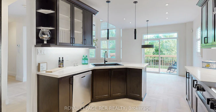 75 Dr. George Burrows Parkway E, Georgina, ON, L0E 1R0 - 11