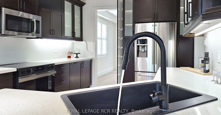 75 Dr. George Burrows Parkway E, Georgina, ON, L0E 1R0 - 16