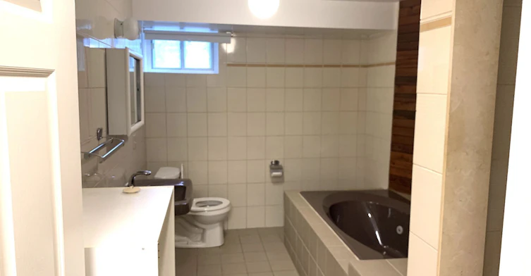 BSMT-136 Dina Road, Vaughan, ON, L6A 1L3 - 12