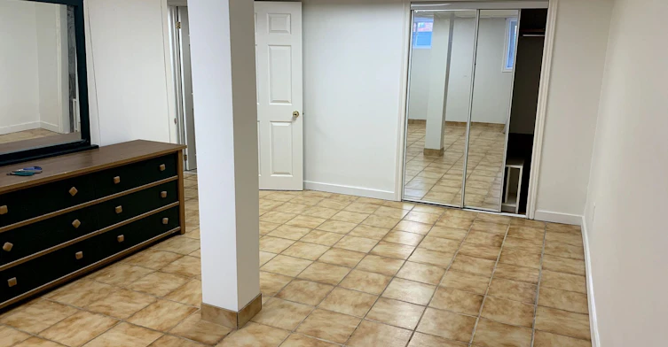 BSMT-136 Dina Road, Vaughan, ON, L6A 1L3 - 10