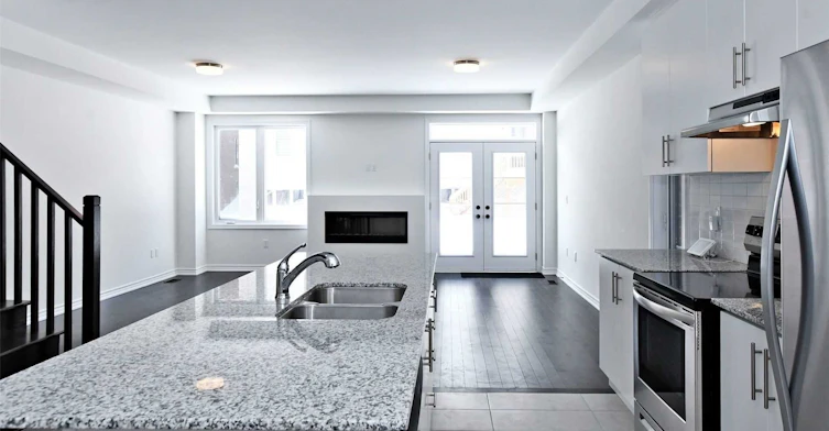 1477 Blackmore Street, Innisfil, ON, L9S 0P1 - 7