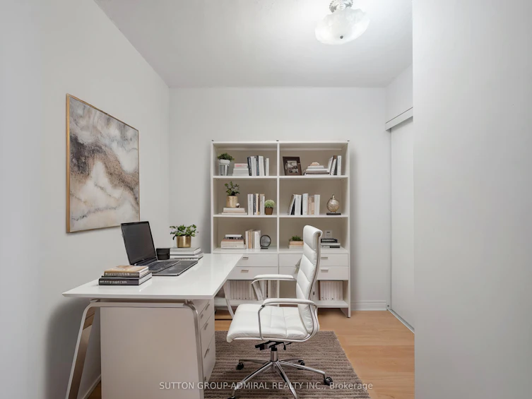 1101-60 Disera Drive, Vaughan, ON, L4J 9G1 - 2